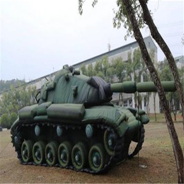 达坂城充气坦克炮